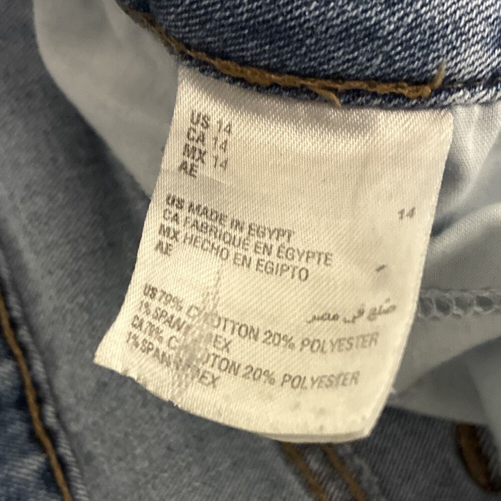 Style & Co Women's Capri Jeans Blue Medium Wash Slim Stretch 5-Pocket Size 14 - Picture 5 of 7